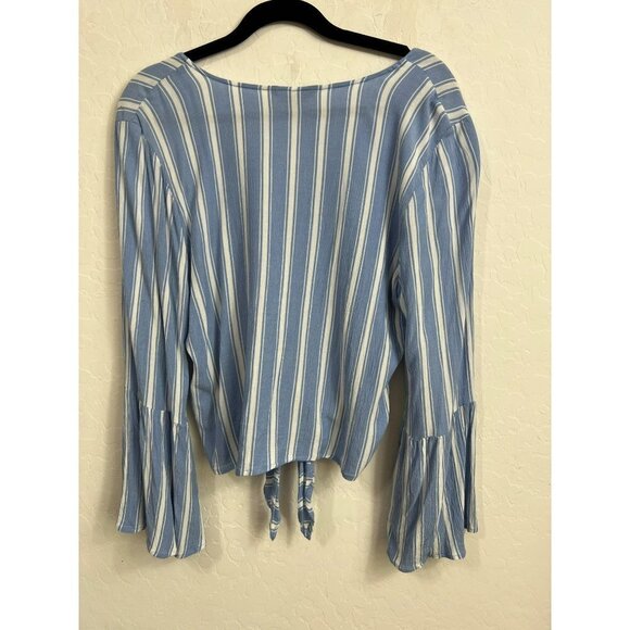 American Eagle Outfitters Blue and White Striped Viscose Flare Sleeve Tie Waist - Picture 5 of 7